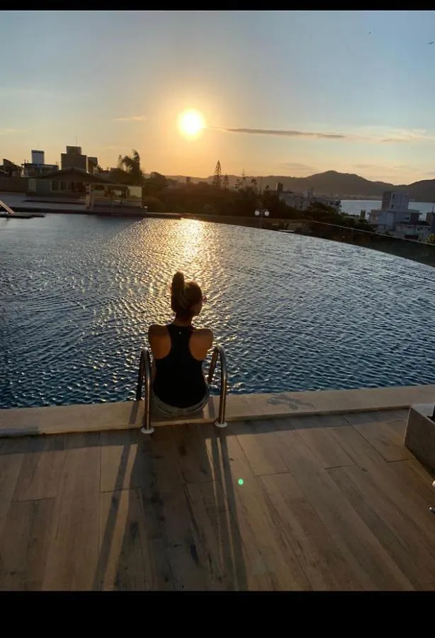 Bela Cobertura Com Vista Para O Mar Florianopolis Brazil